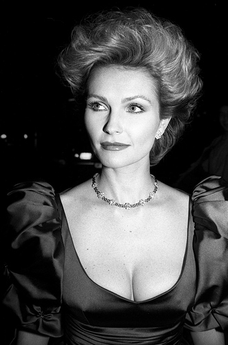 fiona-fullerton