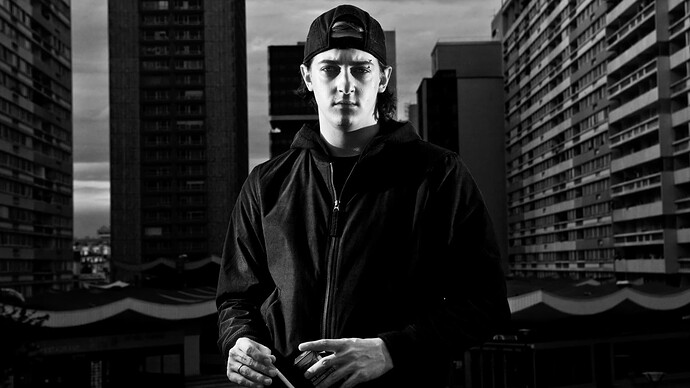 perturbator_photo_by_metastazis1_wide-fb5d6b1c3bf3e3e84206a3ae1dbc6dfcf220dde9